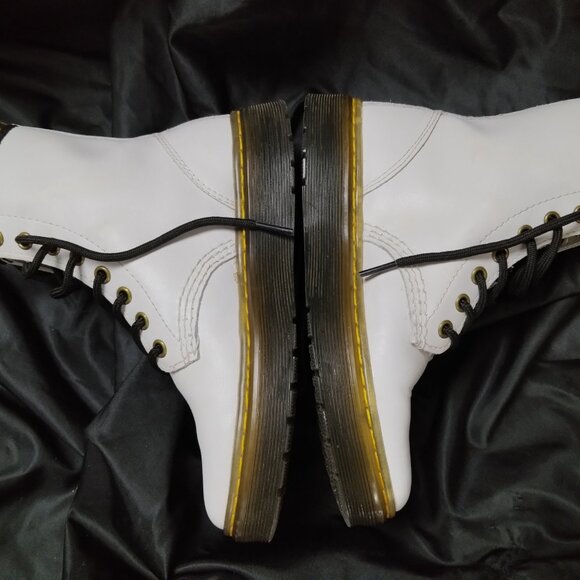 Dr Martens Airwair mens 4 womens 5.5 White/black - Picture 7 of 7